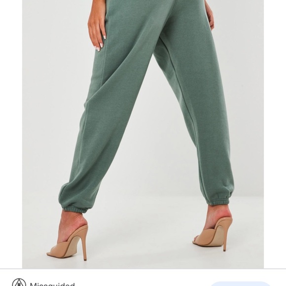 Brand new oversized 90’s joggers ! - Picture 4 of 6